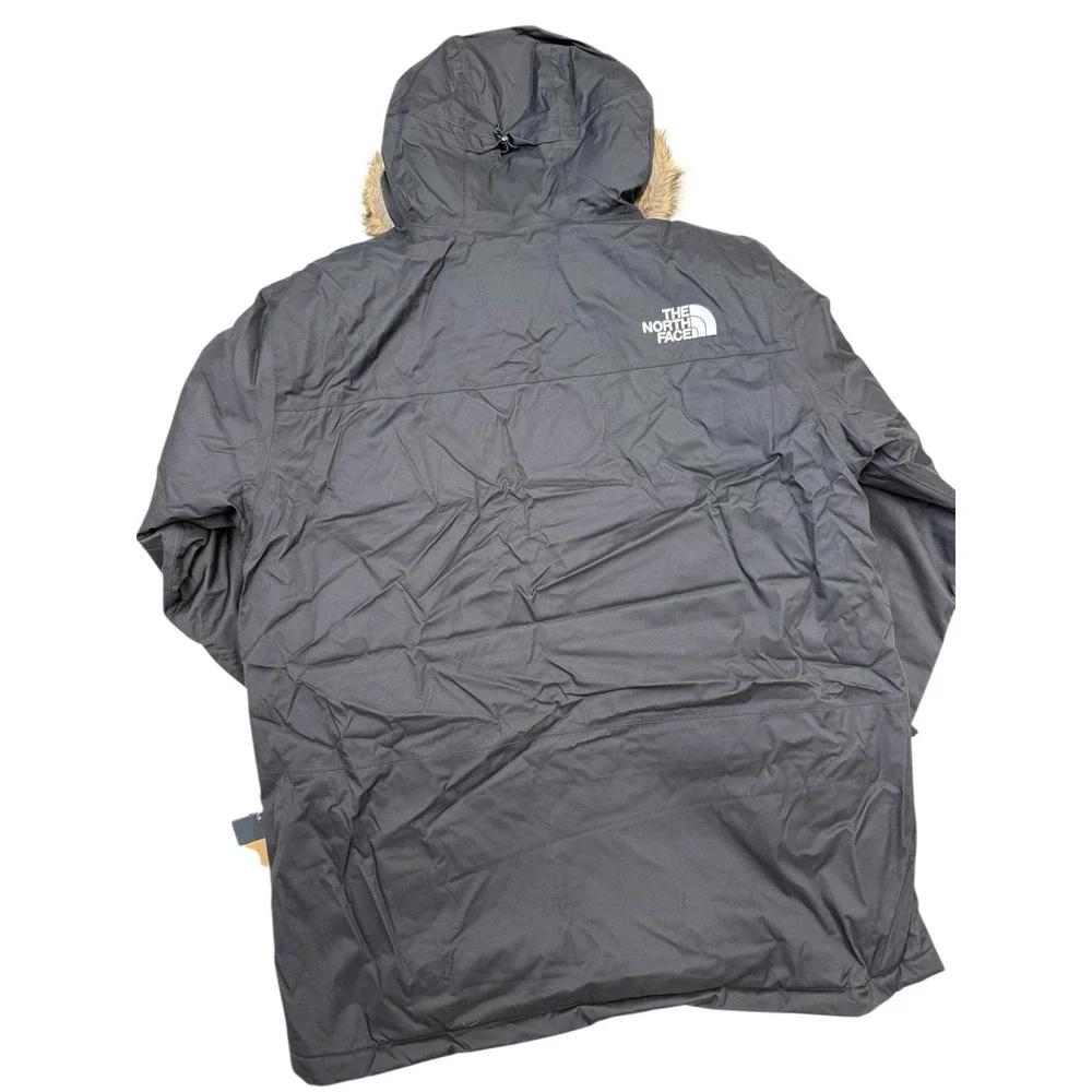The North Face Men's Bedford Down Parka in the XXL size and TNF Black-NPF color‎